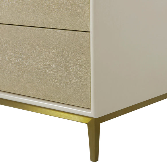 Ainsley Chest