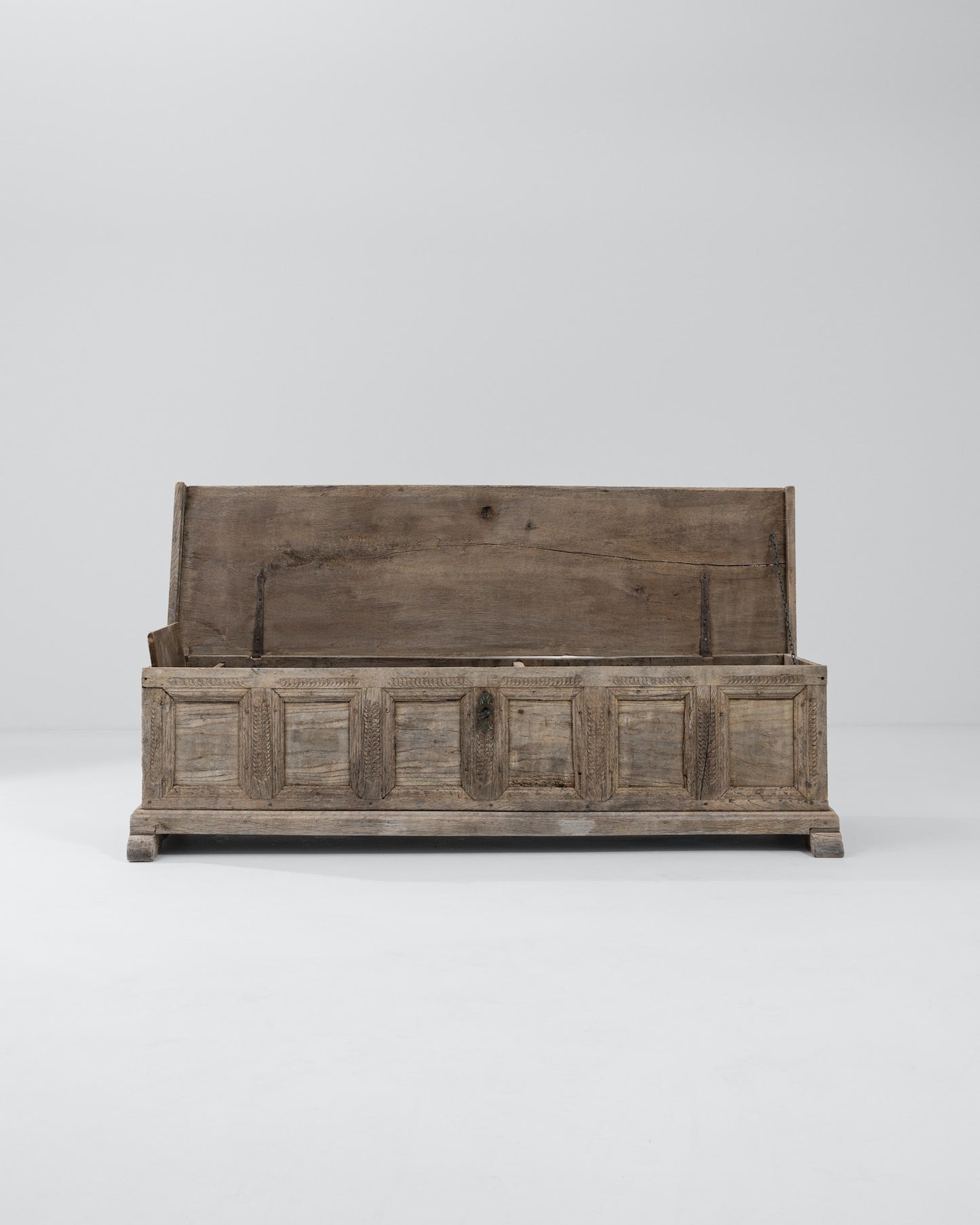 French Weathered Oak Trunk