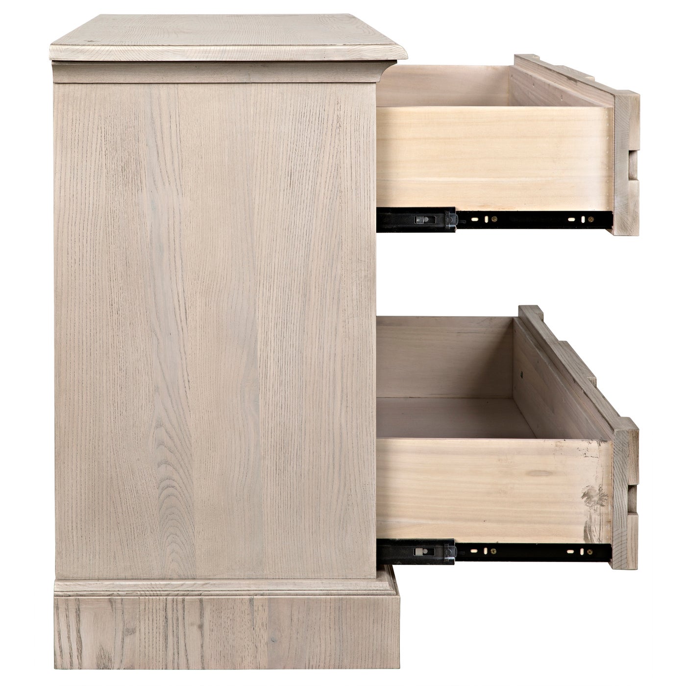 Elenora Chest